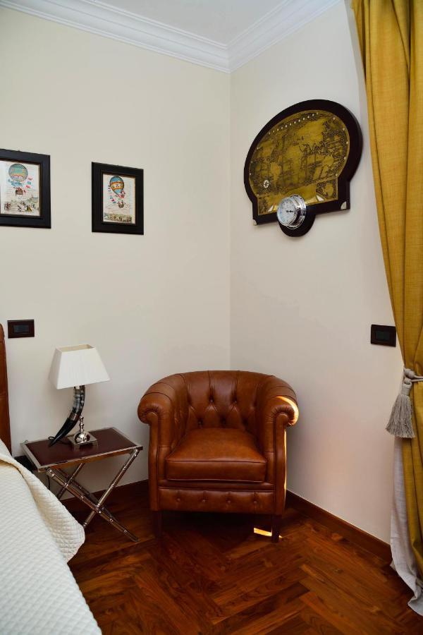 Regal House Roma Navigatori 23 Hotel Екстериор снимка